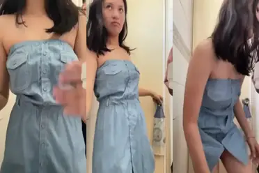 Gadis Cantik Pasrah Goyang Toilet Umum Crot