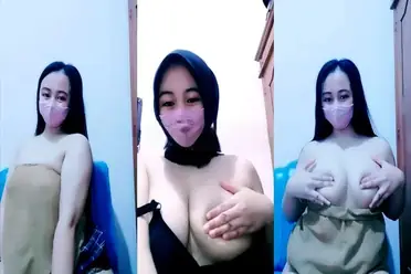 Kamar Pribadi Tyas Jilbab Main Gaya Atas
